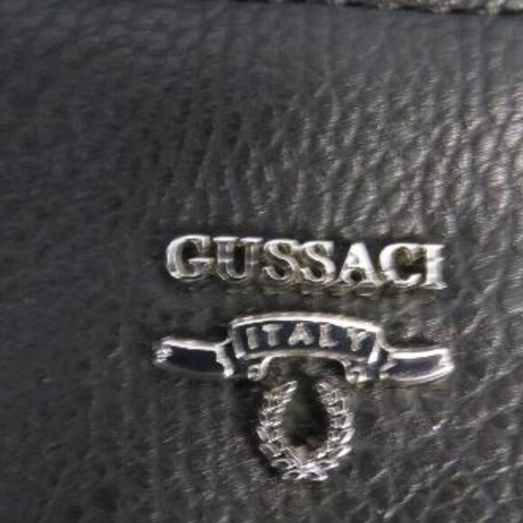 Gussaci Italy Black Pebbled Leather Crossbody – Logo Strap, Zip Pockets - Picture 7 of 9